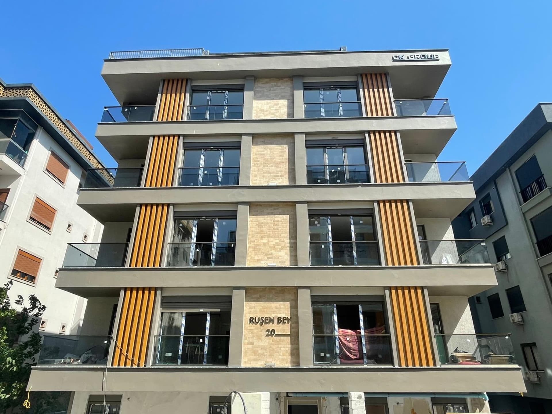 RUŞEN BEY APARTMANI KONUT PROJESİ 25 DAİRE